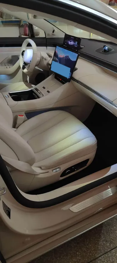 2025 Luxeed S7 BEV 100KWH,autocango,china used car exporter,china ev exporter,chinese used car exporter,chinese used ev exporter