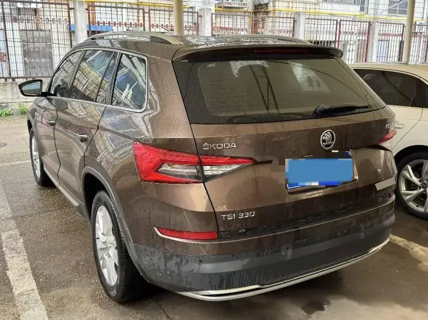 2018 Skoda Kodiak 2.0T 186HP L4 7DCT,autocango,china used car exporter,china ev exporter,chinese used car exporter,chinese used ev exporter