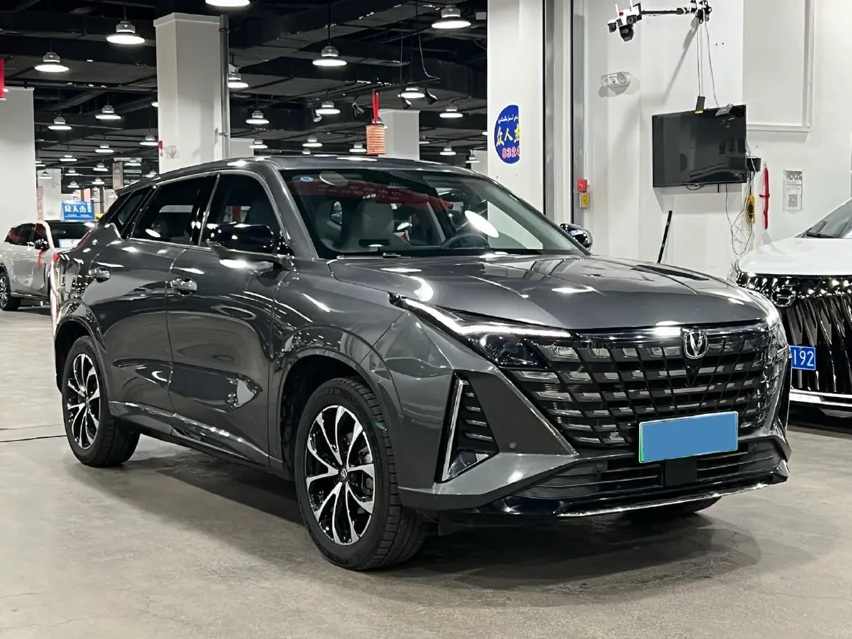 2024 ChangAn UNI-Z 1.5L 98HP L4 E-CVT PHEV 18.4KWH,autocango,china used car exporter,china ev exporter,chinese used car exporter,chinese used ev exporter