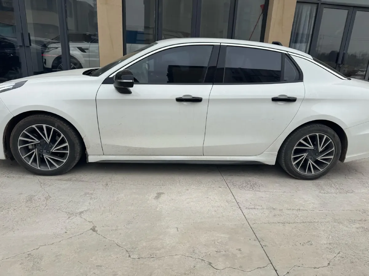 2022 LYNK&CO 03 2.0T 190HP L4 7DCT,autocango,china used car exporter,china ev exporter,chinese used car exporter,chinese used ev exporter