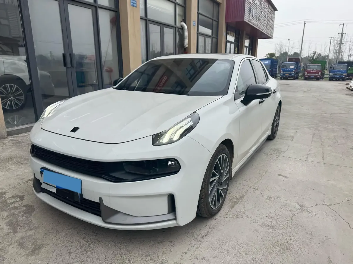 2022 LYNK&CO 03 2.0T 190HP L4 7DCT,autocango,china used car exporter,china ev exporter,chinese used car exporter,chinese used ev exporter