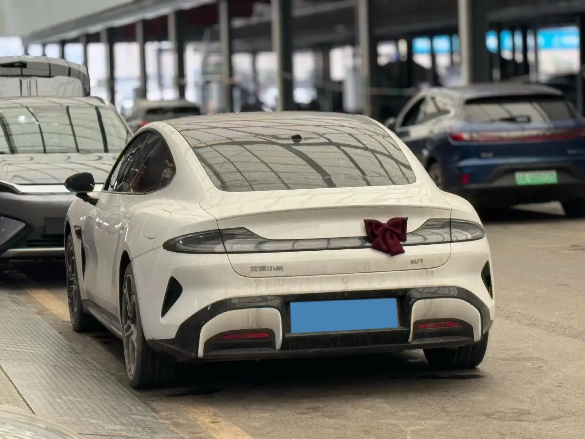 2024 MI SU7 BEV 73.6KWH,autocango,china used car exporter,china ev exporter,chinese used car exporter,chinese used ev exporter