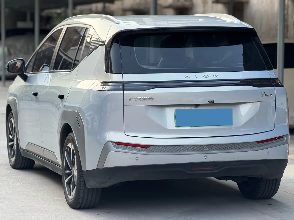 2023 GAC Trumpchi GS4 1.5T 177HP L4 6AT,autocango,china used car exporter,china ev exporter,chinese used car exporter,chinese used ev exporter