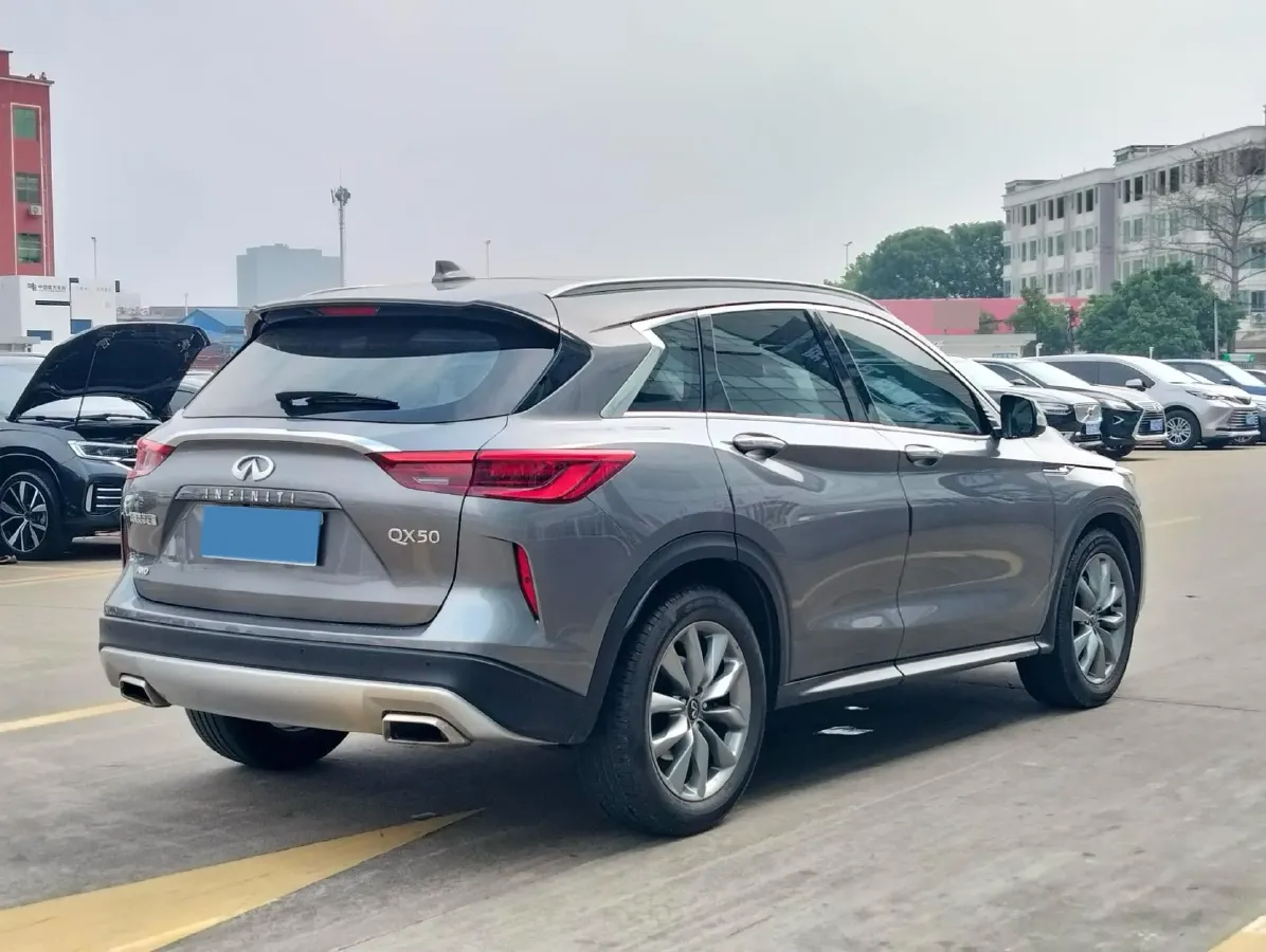 2020 Infiniti QX50 2.0T 272HP L4 CVT,autocango,china used car exporter,china ev exporter,chinese used car exporter,chinese used ev exporter