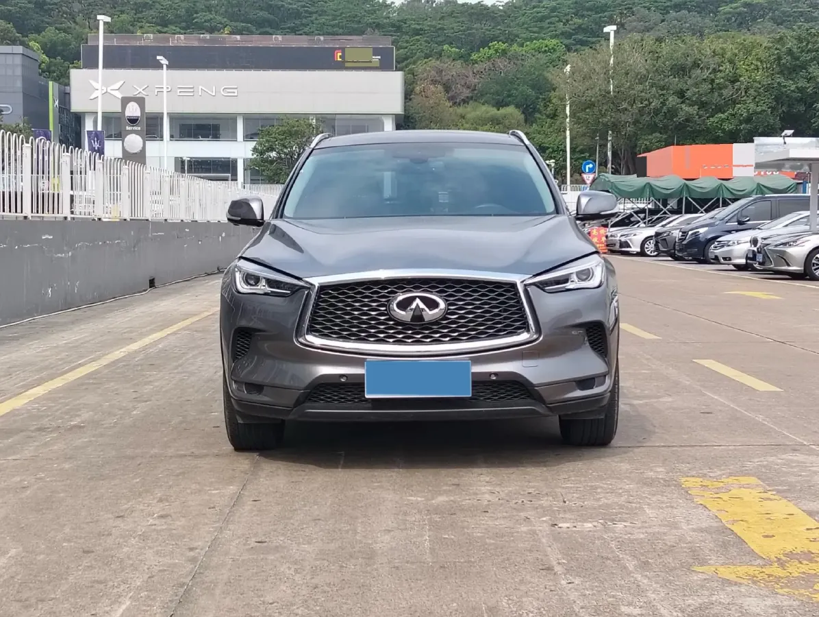 2020 Infiniti QX50 2.0T 272HP L4 CVT,autocango,china used car exporter,china ev exporter,chinese used car exporter,chinese used ev exporter