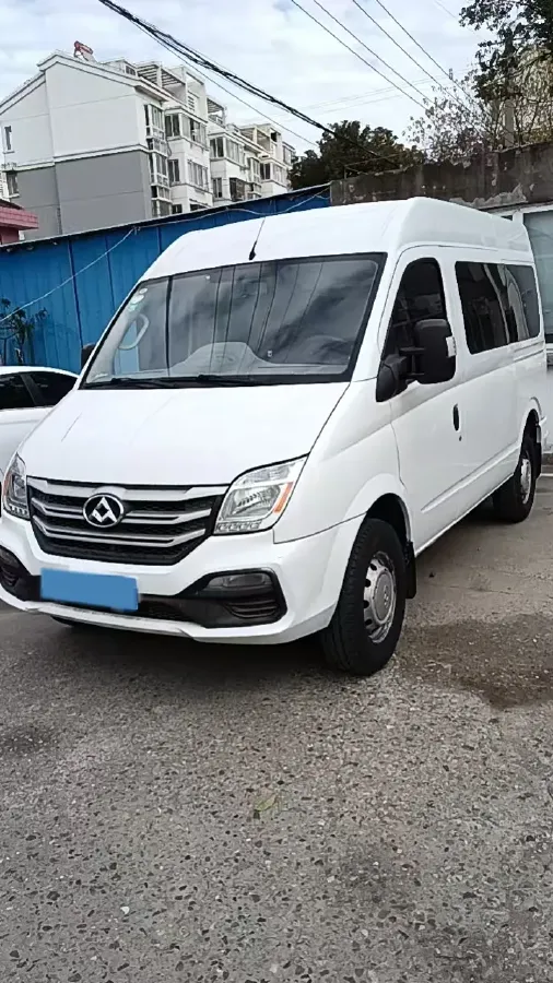 2018 MAXUS XinTu V80 2.5T 136HP L4 6MT,autocango,china used car exporter,china ev exporter,chinese used car exporter,chinese used ev exporter