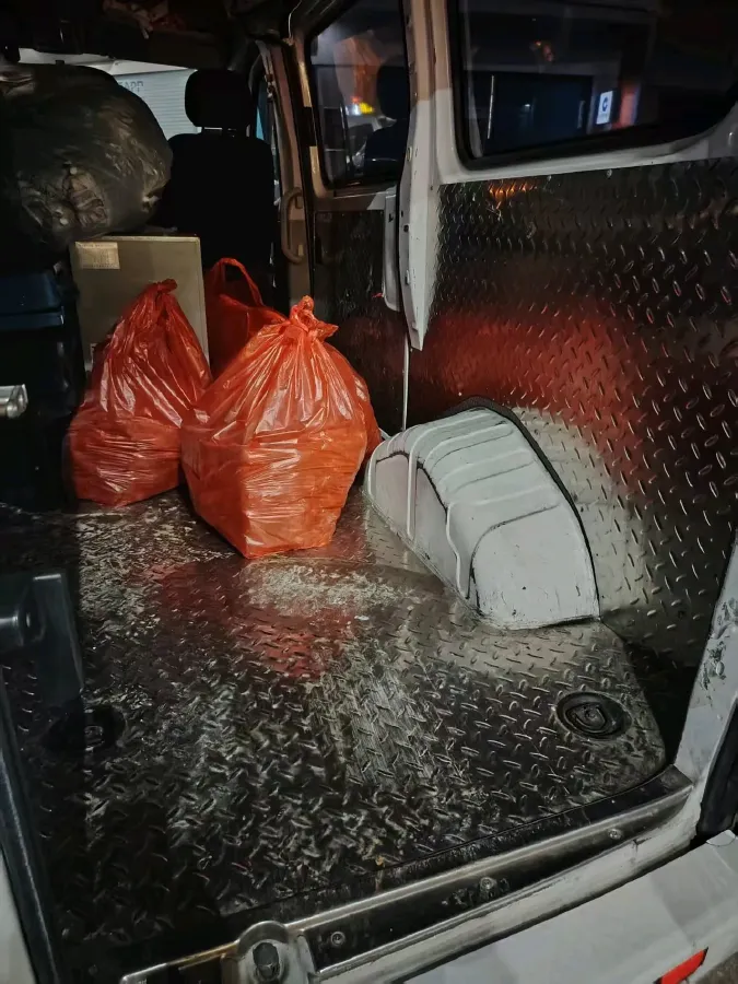 2018 MAXUS XinTu V80 2.5T 136HP L4 6MT,autocango,china used car exporter,china ev exporter,chinese used car exporter,chinese used ev exporter