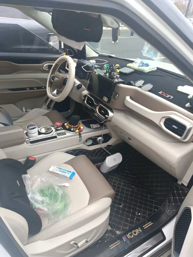 2020 Geely ICON 1.5T 177HP L3 7DCT,autocango,china used car exporter,china ev exporter,chinese used car exporter,chinese used ev exporter