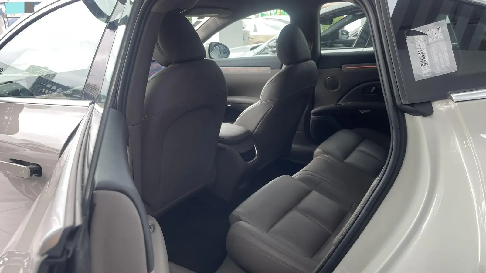 2025 IM L6 BEV,autocango,china used car exporter,china ev exporter,chinese used car exporter,chinese used ev exporter