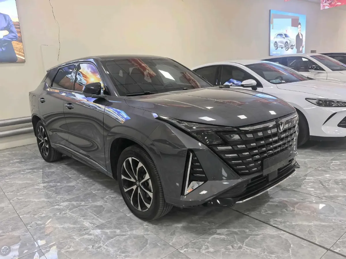 2024 ChangAn UNI-Z 1.5L 98HP L4 E-CVT PHEV 18.4KWH,autocango,china used car exporter,china ev exporter,chinese used car exporter,chinese used ev exporter