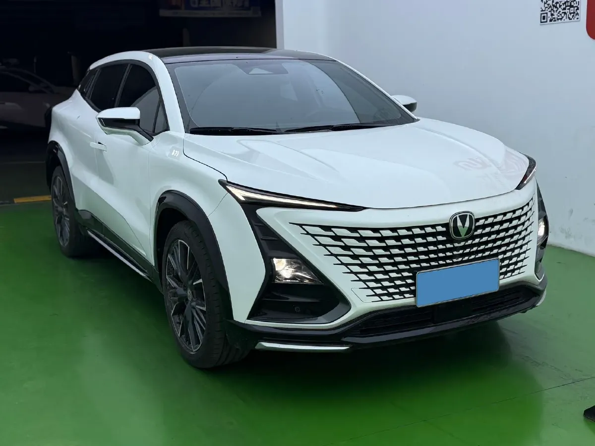 2023 ChangAn UNI-T 1.5T 188HP L4 7DCT,autocango,china used car exporter,china ev exporter,chinese used car exporter,chinese used ev exporter