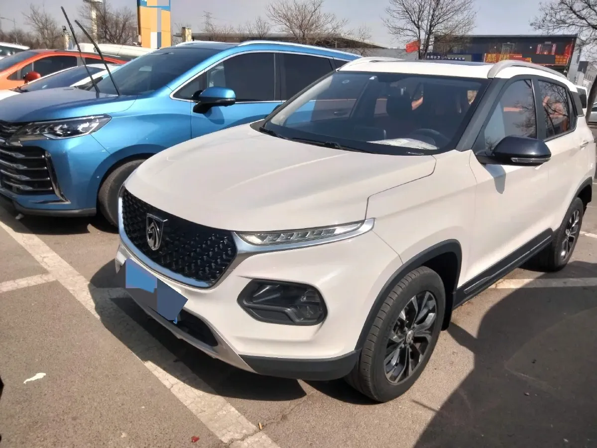 2019 Yema BoJun 1.5L 112HP L4 5MT,autocango,china used car exporter,china ev exporter,chinese used car exporter,chinese used ev exporter