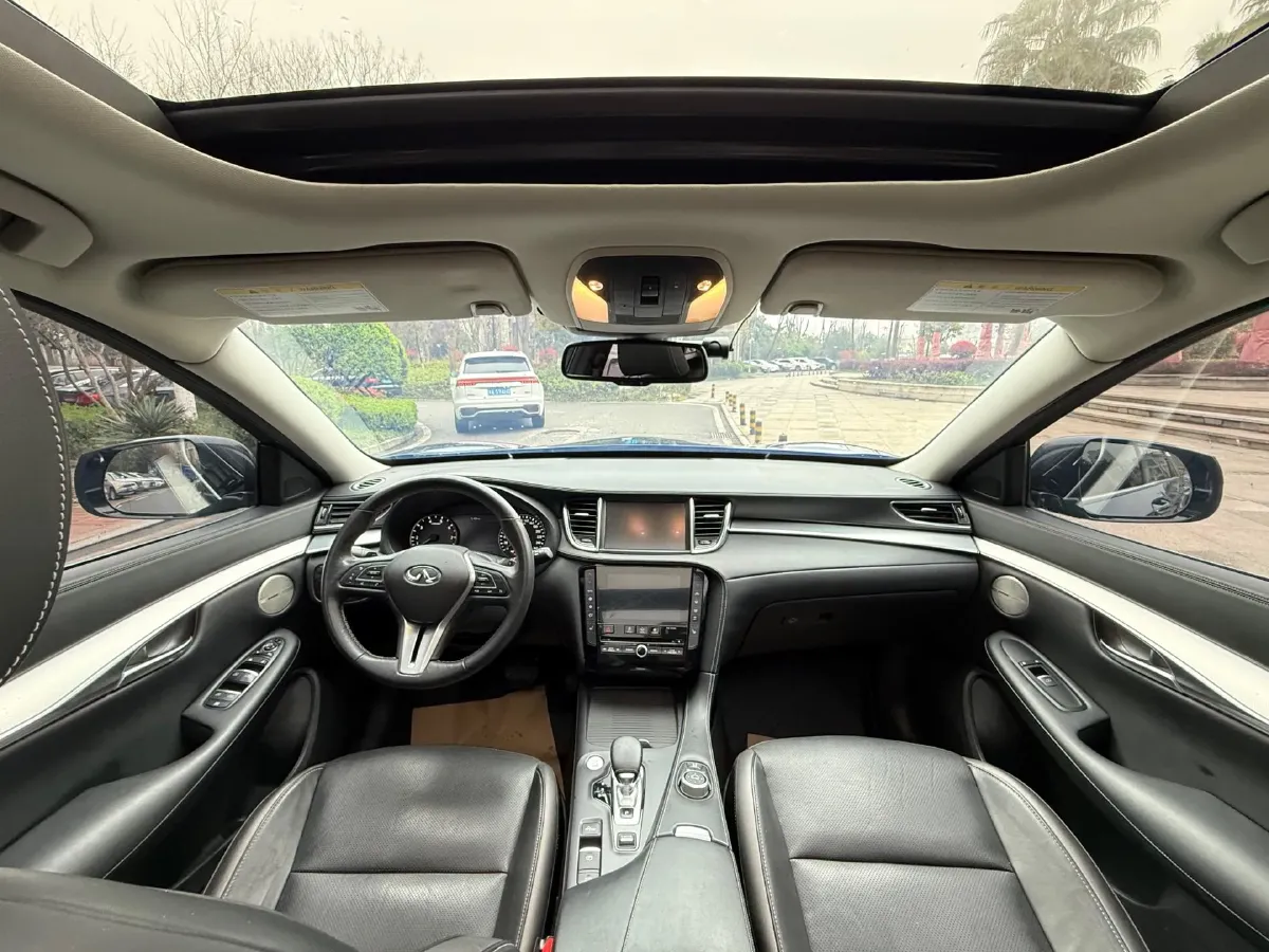 2018 Mitsubishi Pajero 3.0L 174HP V6 5AT,autocango,china used car exporter,china ev exporter,chinese used car exporter,chinese used ev exporter