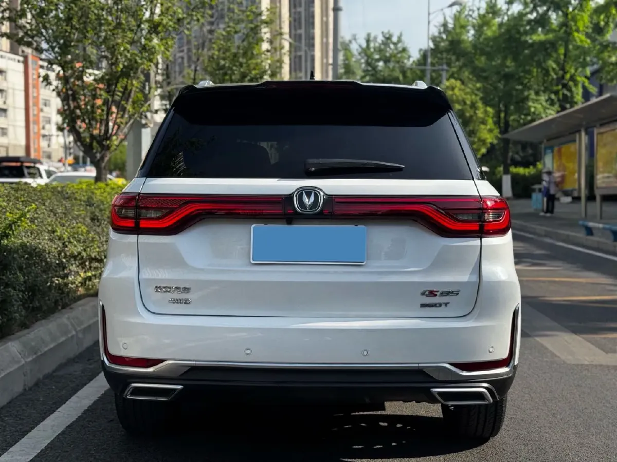2021 ChangAn CS95 2.0T 233HP L4 6AT,autocango,china used car exporter,china ev exporter,chinese used car exporter,chinese used ev exporter