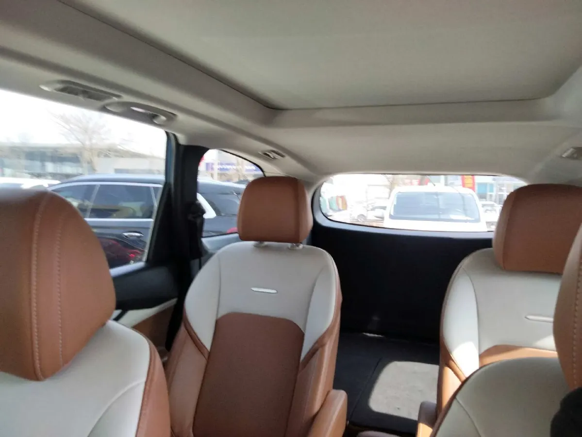 2021 MAXUS G50 1.5T 169HP L4 7DCT,autocango,china used car exporter,china ev exporter,chinese used car exporter,chinese used ev exporter