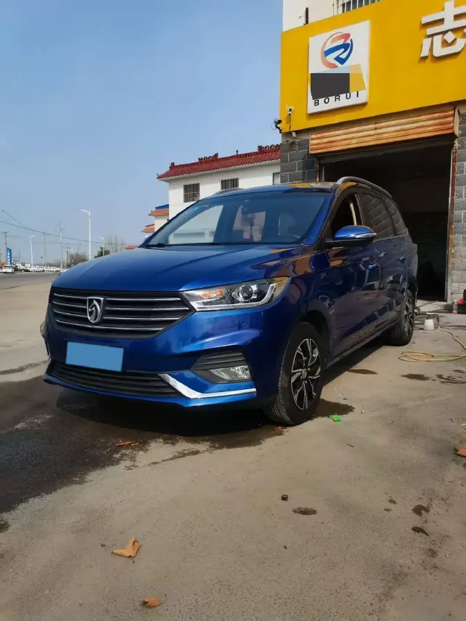 2018 BaoJun 360 1.5L 112HP L4 6MT,autocango,china used car exporter,china ev exporter,chinese used car exporter,chinese used ev exporter
