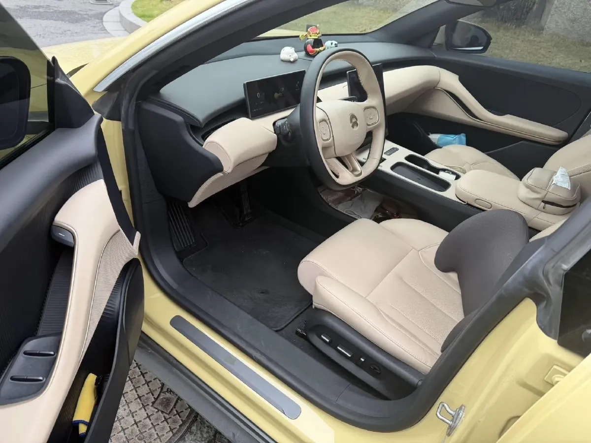 2022 JunTian HeiWuShi Youth 2.0T 203HP L4 6AT,autocango,china used car exporter,china ev exporter,chinese used car exporter,chinese used ev exporter