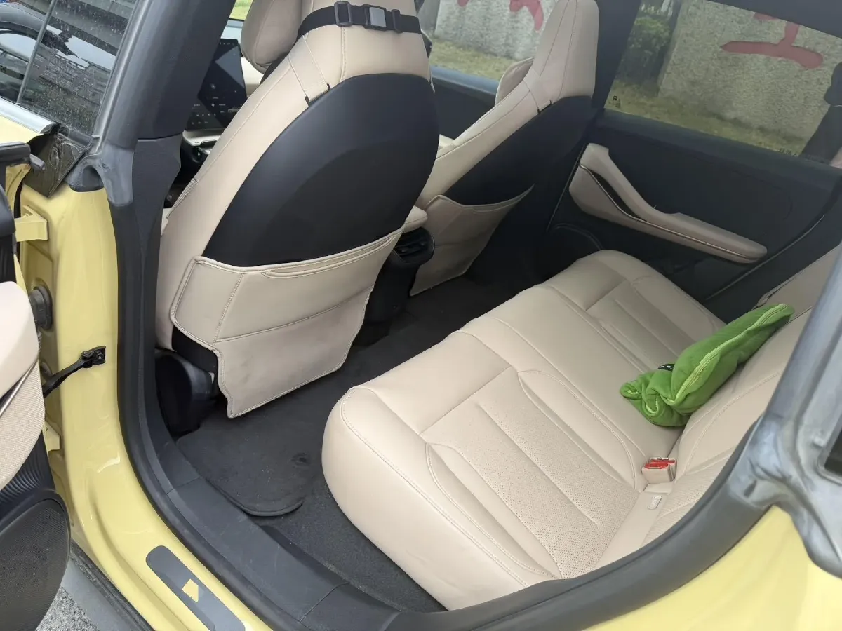 2022 JunTian HeiWuShi Youth 2.0T 203HP L4 6AT,autocango,china used car exporter,china ev exporter,chinese used car exporter,chinese used ev exporter