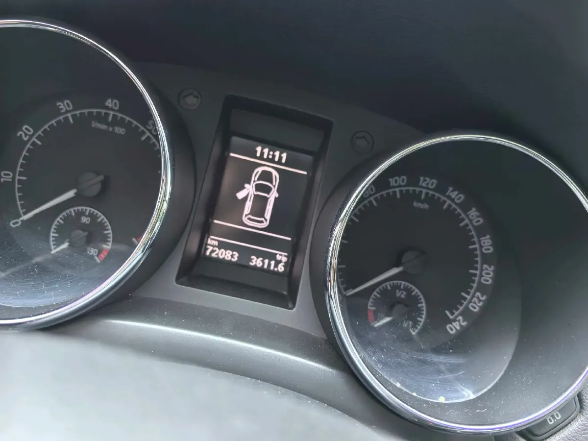 2017 Skoda Yeti 1.4T 150HP L4 7DCT,autocango,china used car exporter,china ev exporter,chinese used car exporter,chinese used ev exporter