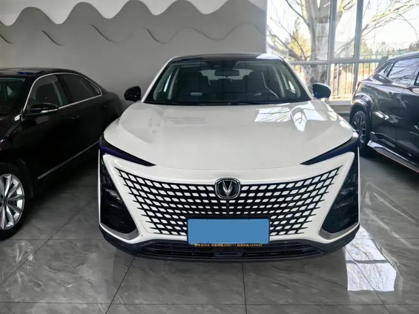 2020 ChangAn UNI-T 1.5T 180HP L4 7DCT,autocango,china used car exporter,china ev exporter,chinese used car exporter,chinese used ev exporter