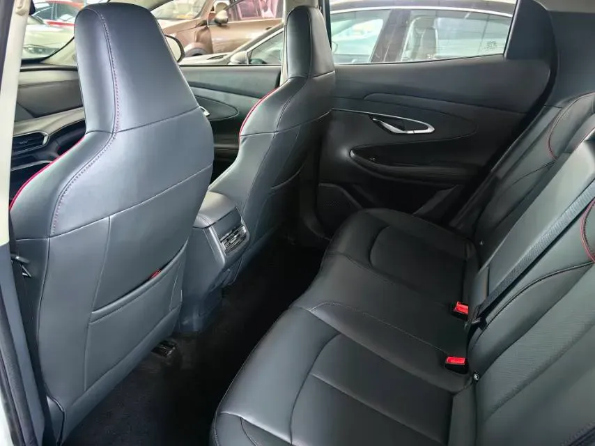 2020 ChangAn UNI-T 1.5T 180HP L4 7DCT,autocango,china used car exporter,china ev exporter,chinese used car exporter,chinese used ev exporter