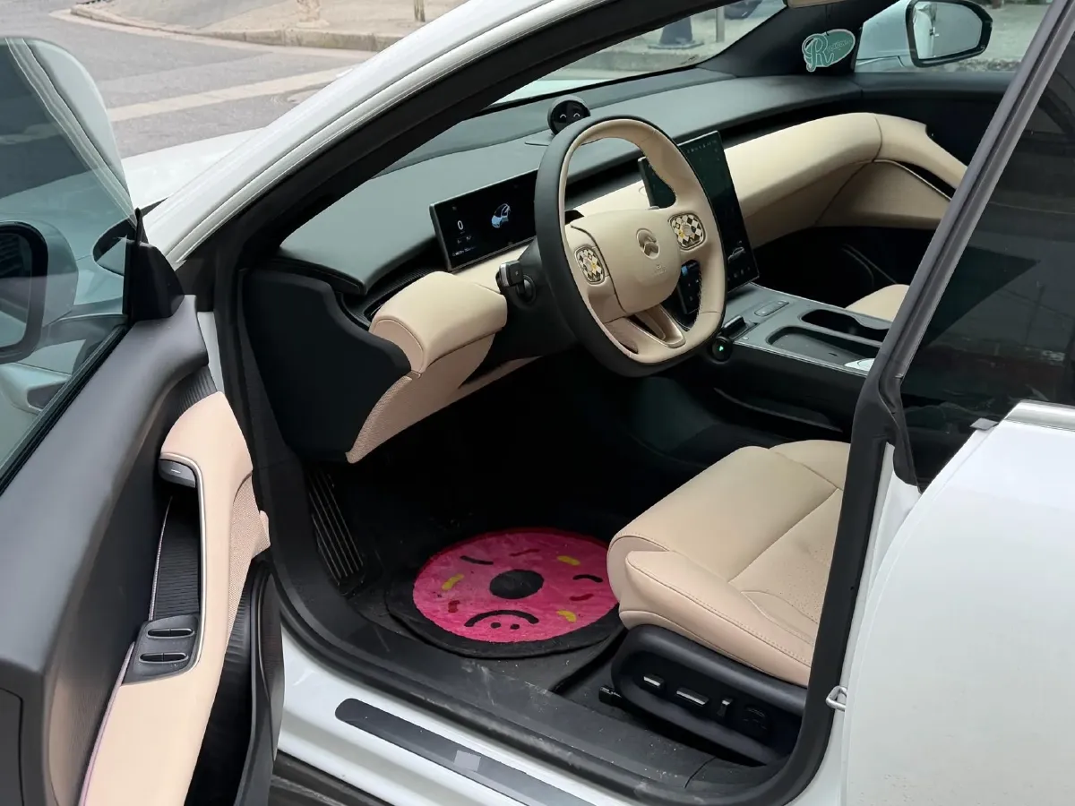 2024 NIO ET5T BEV 75KWH,autocango,china used car exporter,china ev exporter,chinese used car exporter,chinese used ev exporter