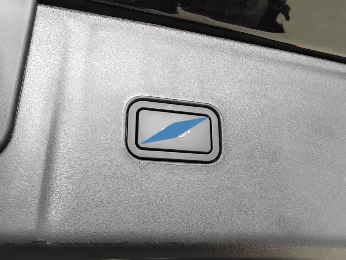 2025 LYNK&CO 08 EM-P 1.5T 163HP L4 3DHT PHEV 21.2KWH,autocango,china used car exporter,china ev exporter,chinese used car exporter,chinese used ev exporter