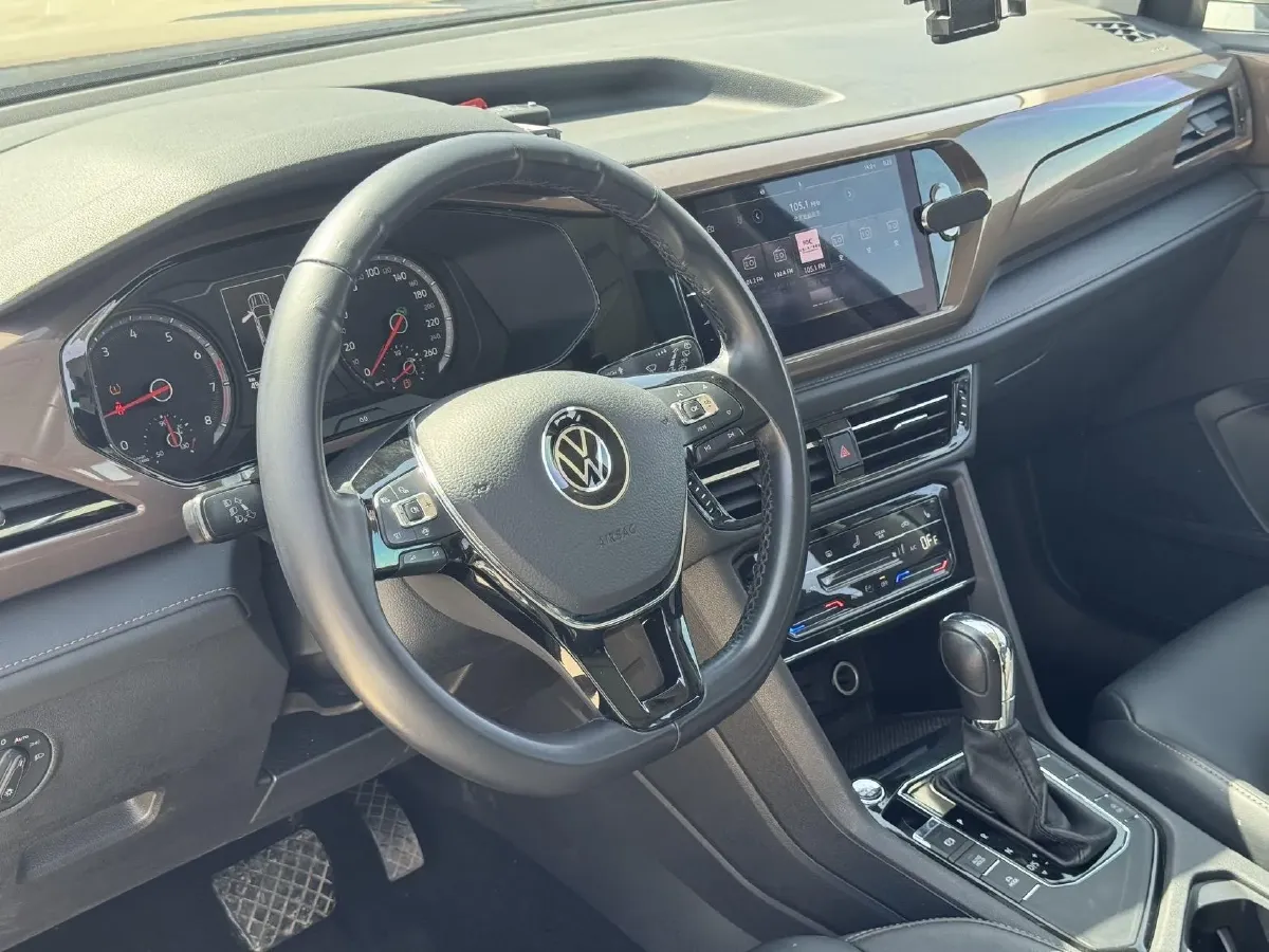 2021 Volkswagen Tharu 1.4T 150HP L4 7DCT,autocango,china used car exporter,china ev exporter,chinese used car exporter,chinese used ev exporter