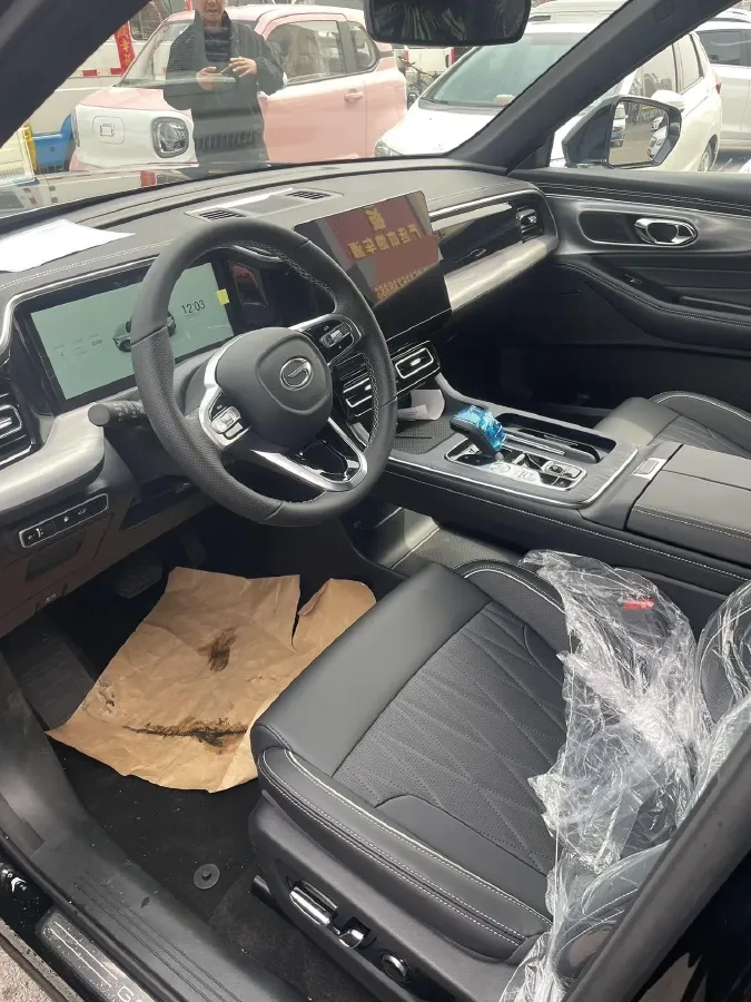 2025 GAC Trumpchi GS8 2.0T 252HP L4 8AT,autocango,china used car exporter,china ev exporter,chinese used car exporter,chinese used ev exporter