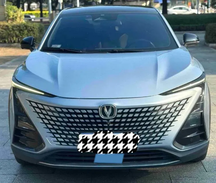 2022 ChangAn UNI-T 1.5T 188HP L4 7DCT,autocango,china used car exporter,china ev exporter,chinese used car exporter,chinese used ev exporter