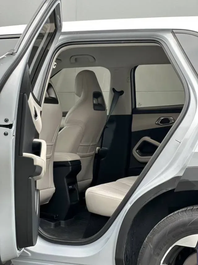 2024 BYD YuanUP BEV 45.12KWH,autocango,china used car exporter,china ev exporter,chinese used car exporter,chinese used ev exporter