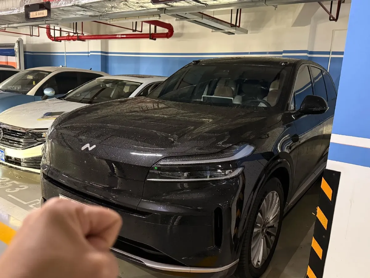 2025 ONVO L90 BEV,autocango,china used car exporter,china ev exporter,chinese used car exporter,chinese used ev exporter