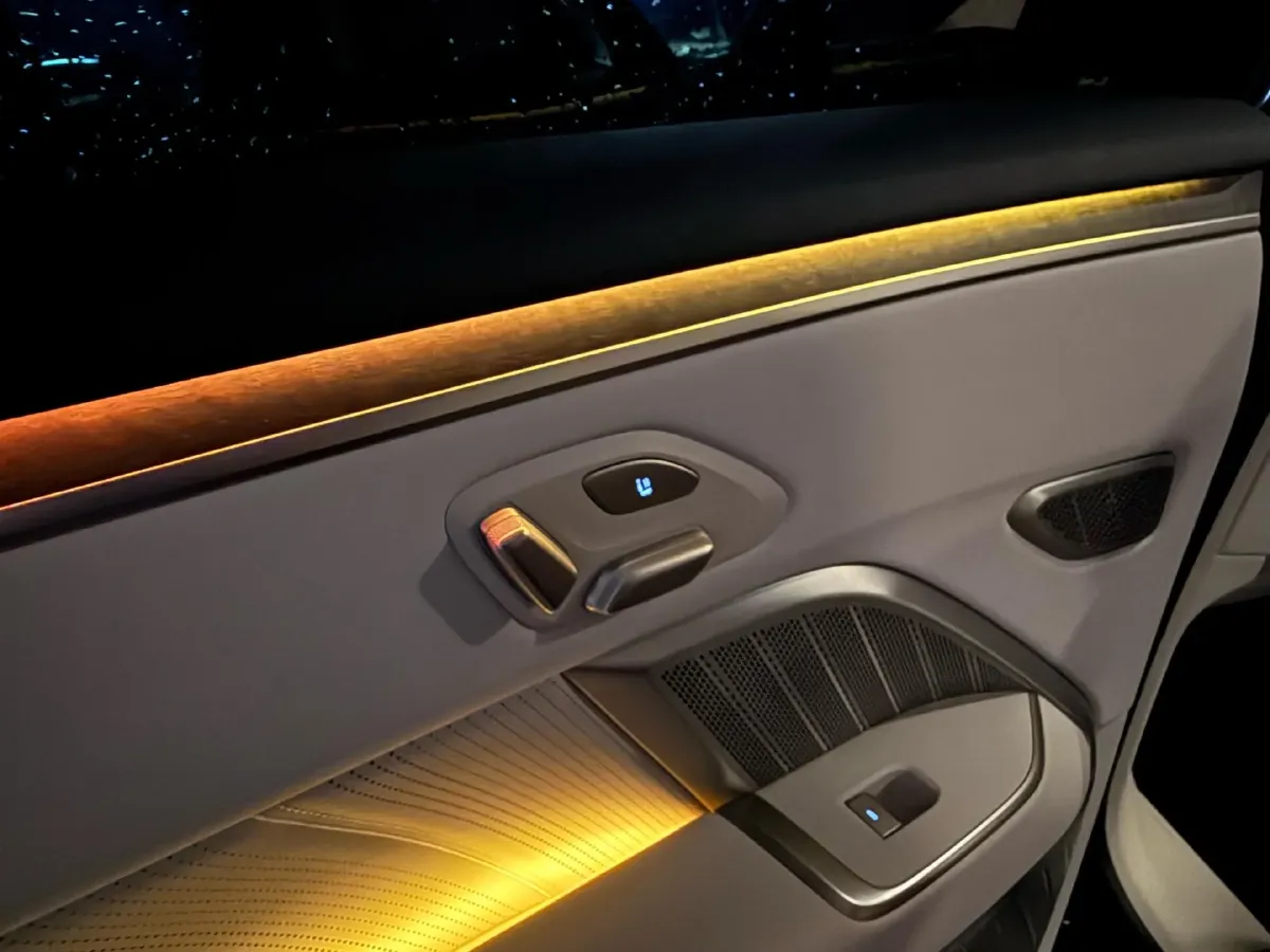 2025 ONVO L90 BEV,autocango,china used car exporter,china ev exporter,chinese used car exporter,chinese used ev exporter