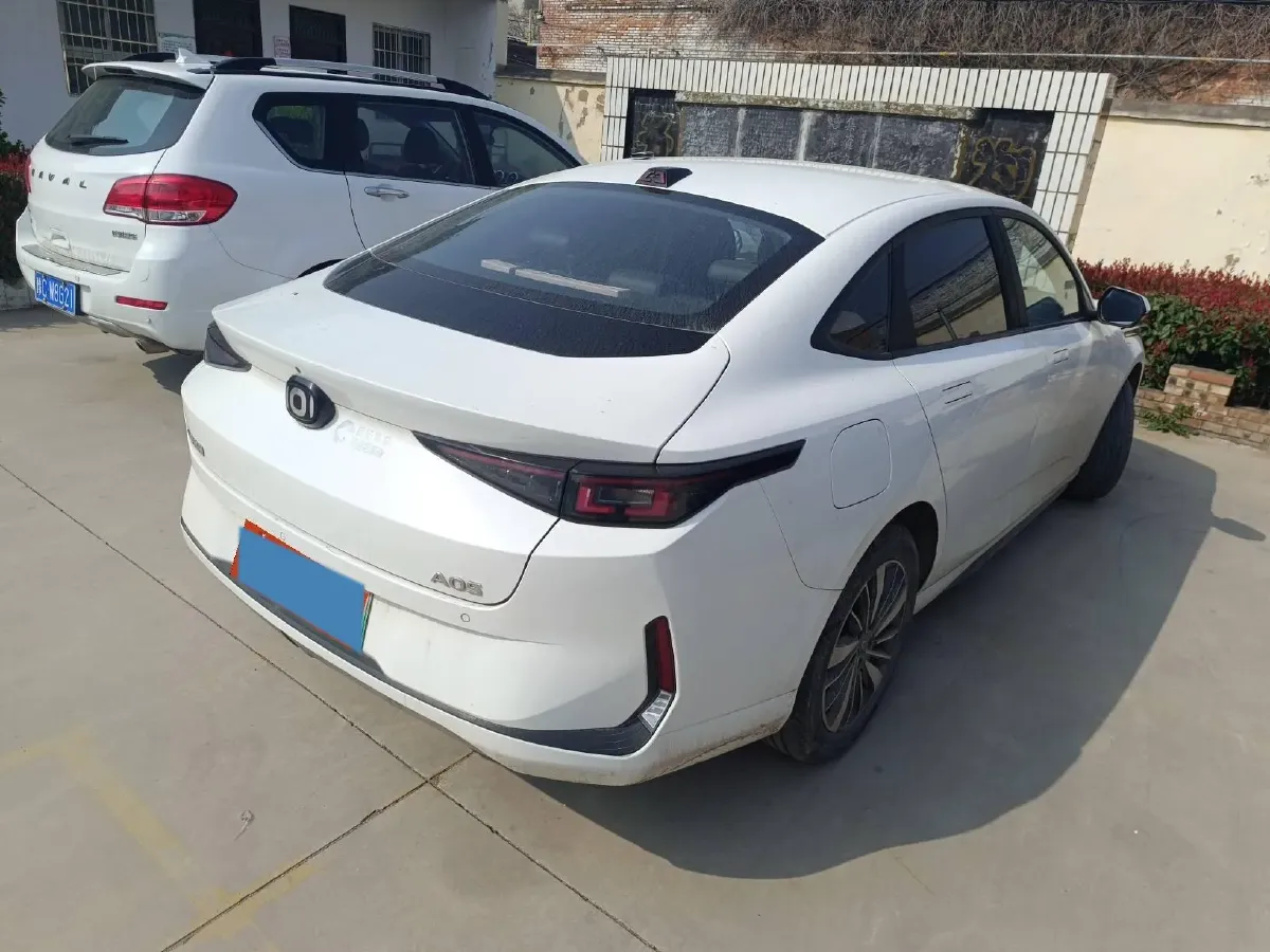2024 ChangAn QiYuan A05 1.5L 110HP L4 E-CVT PHEV 18.99KWH,autocango,china used car exporter,china ev exporter,chinese used car exporter,chinese used ev exporter