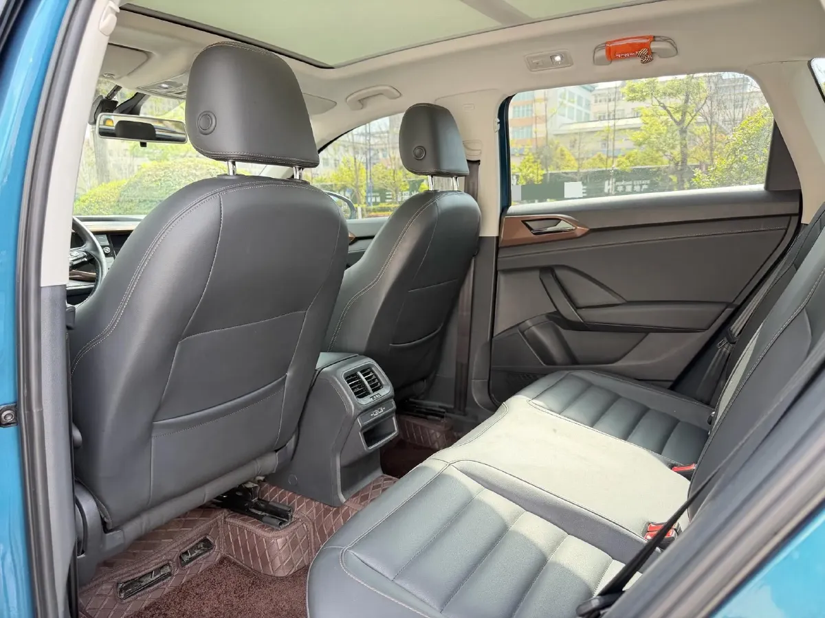 2019 Honda CR-V 1.5T 193HP L4 CVT,autocango,china used car exporter,china ev exporter,chinese used car exporter,chinese used ev exporter