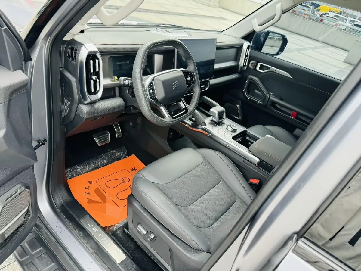 2023 Jetour Traveller 2.0T 254HP L4 7DCT,autocango,china used car exporter,china ev exporter,chinese used car exporter,chinese used ev exporter