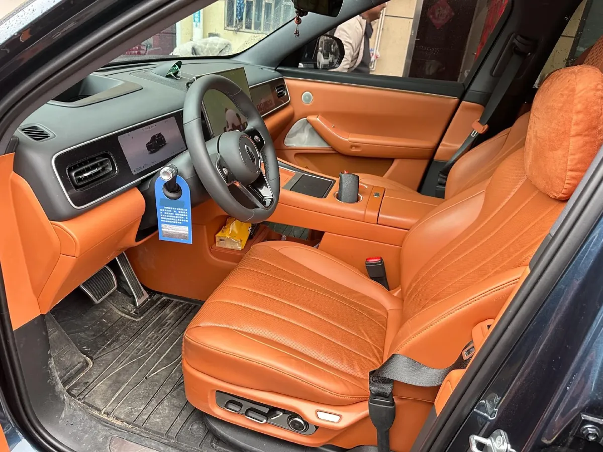 2026 AITO AITO M7 REEV 160HP REEV,autocango,china used car exporter,china ev exporter,chinese used car exporter,chinese used ev exporter