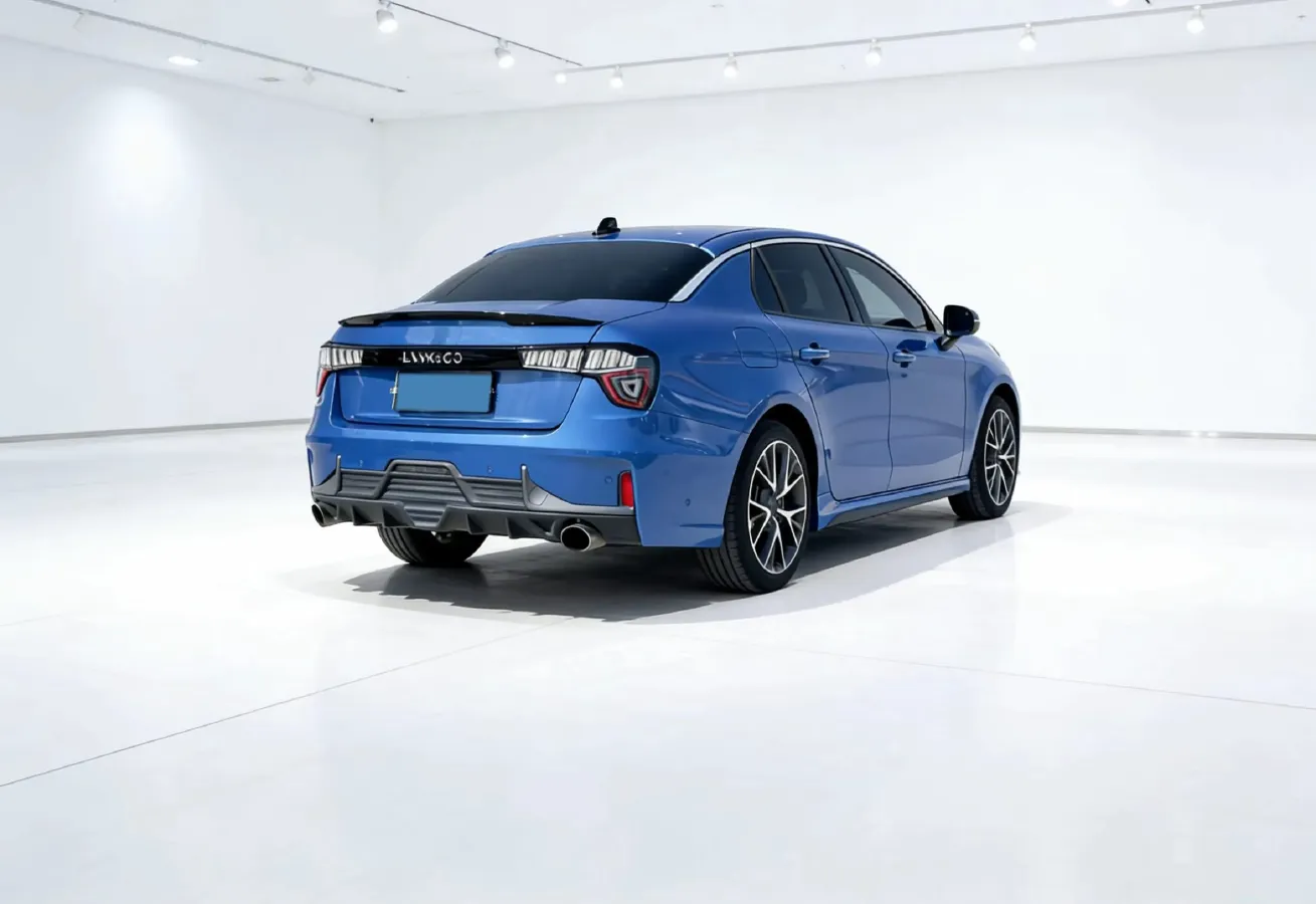 2018 Toyota C-HR 2.0L 171HP L4 CVT,autocango,china used car exporter,china ev exporter,chinese used car exporter,chinese used ev exporter