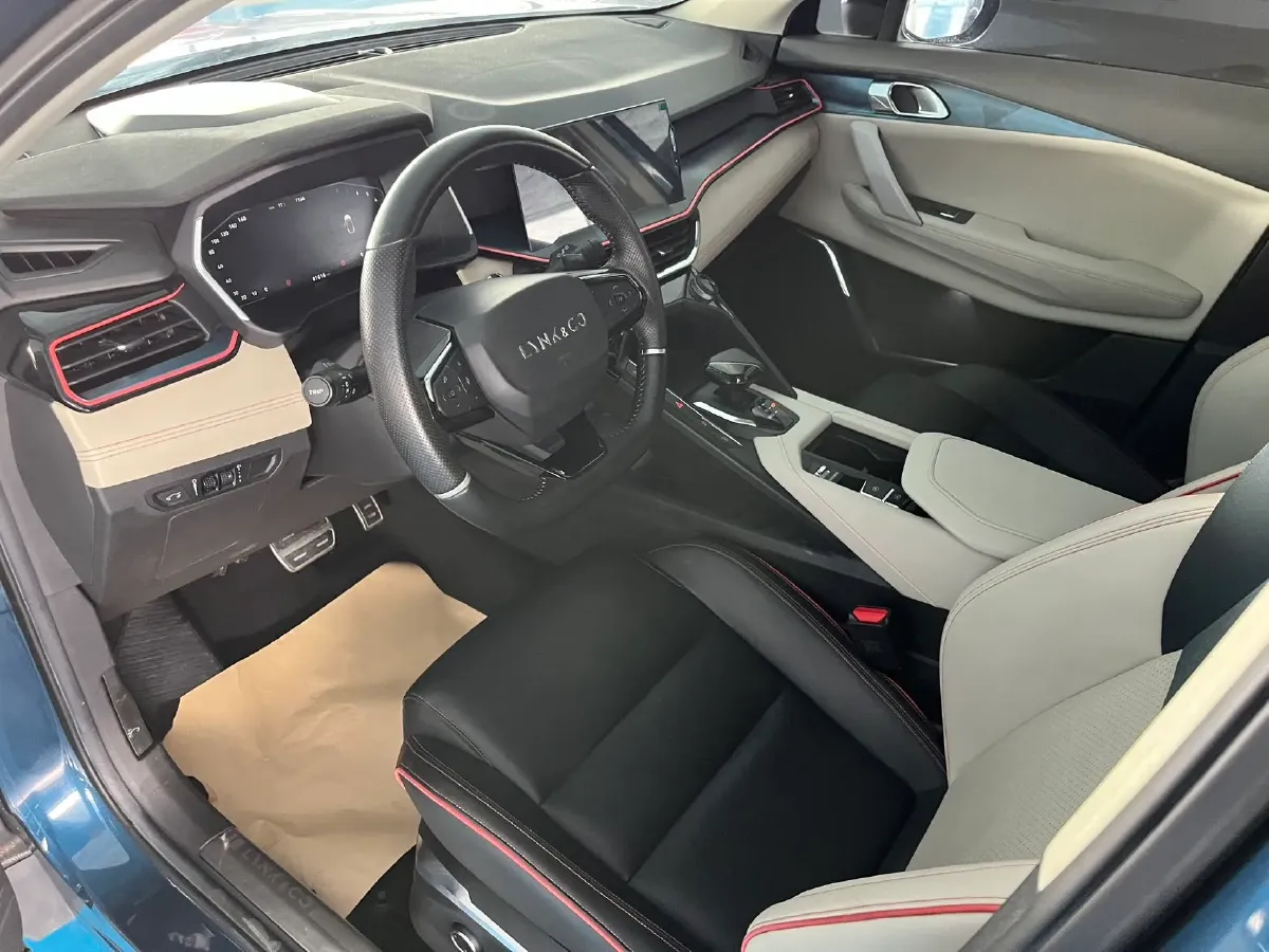 2020 LYNK&CO 06 1.5T 177HP L3 7DCT,autocango,china used car exporter,china ev exporter,chinese used car exporter,chinese used ev exporter