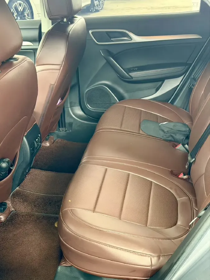 2020 MG MG6 1.5T 169HP L4 7DCT,autocango,china used car exporter,china ev exporter,chinese used car exporter,chinese used ev exporter