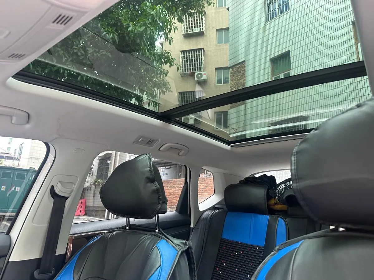 2019 MINI MINI 1.5T 102HP L3 7DCT,autocango,china used car exporter,china ev exporter,chinese used car exporter,chinese used ev exporter