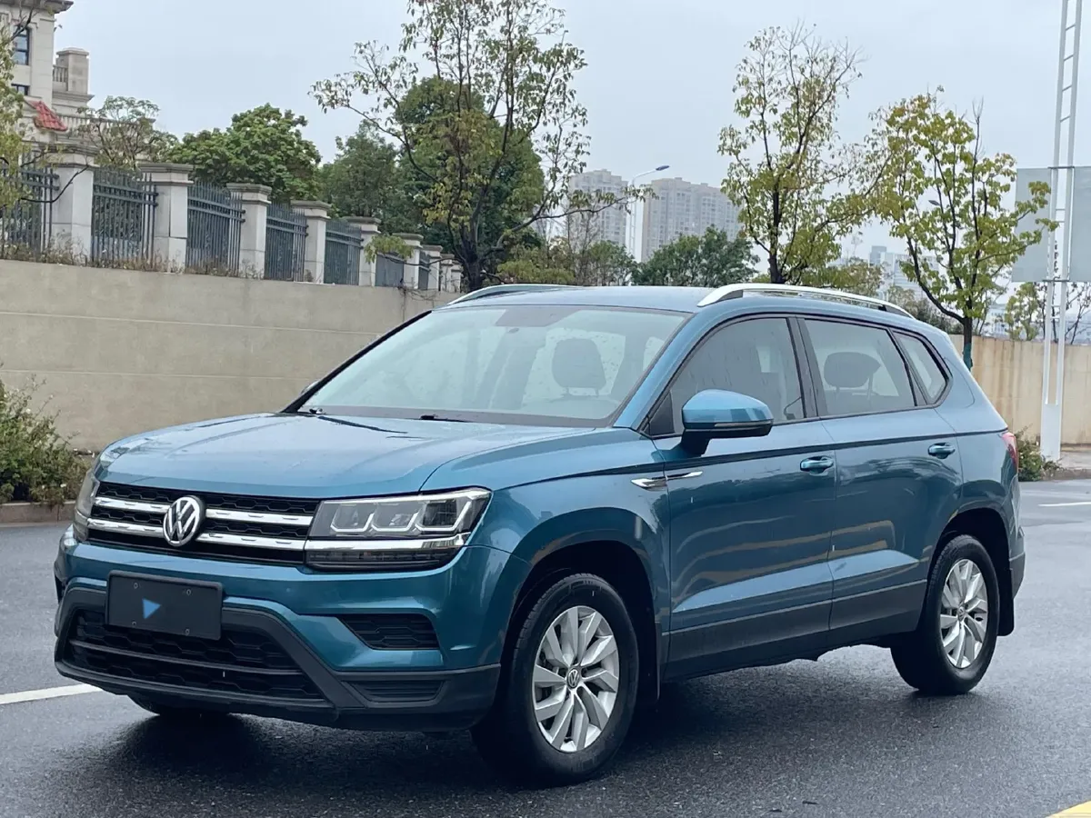 2019 Jeep Compass 1.4T 165HP L4 7DCT,autocango,china used car exporter,china ev exporter,chinese used car exporter,chinese used ev exporter