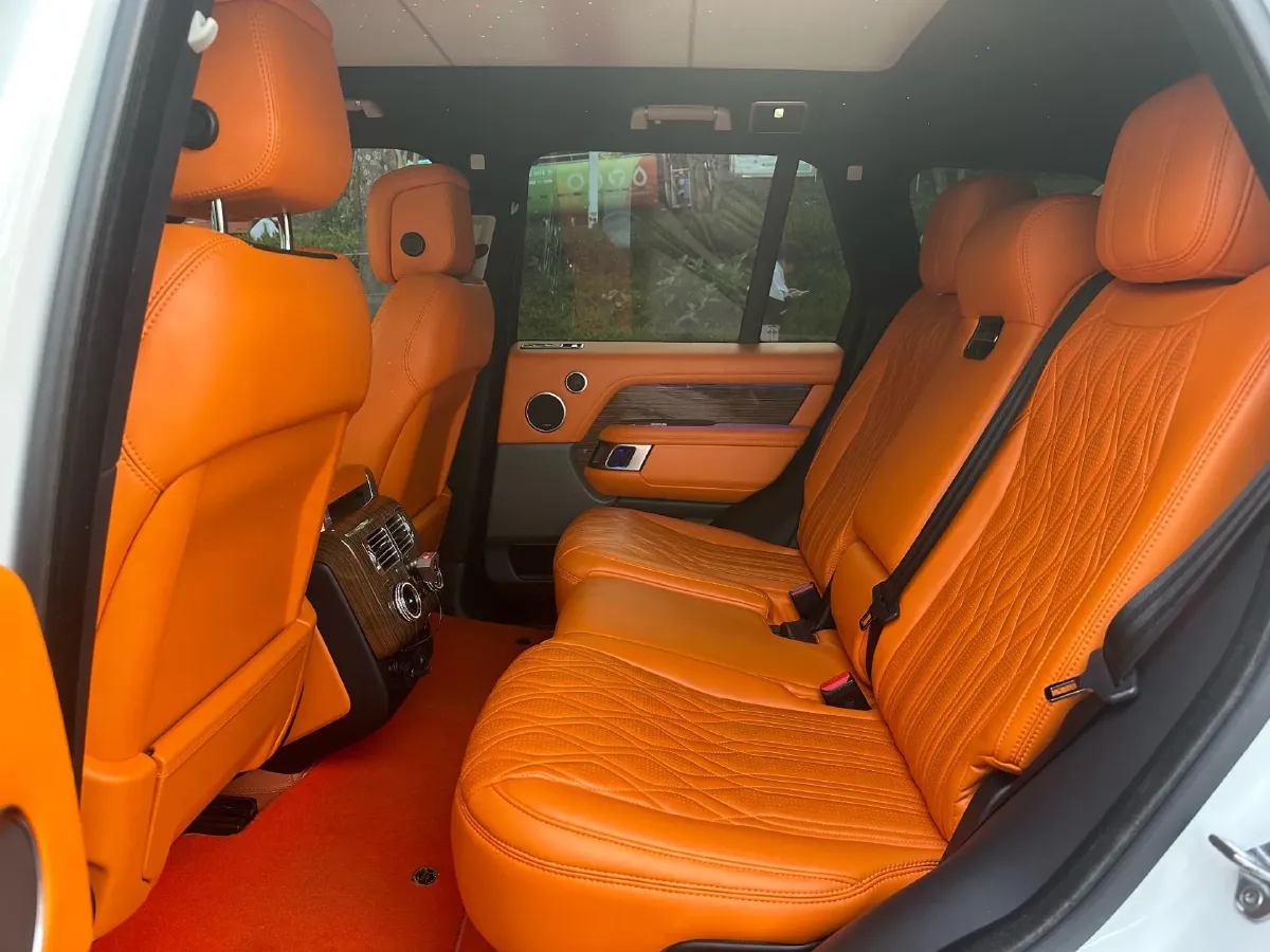 2018 Land Rover Range Rover Evoque 2.0T 241HP L4 9AT,autocango,china used car exporter,china ev exporter,chinese used car exporter,chinese used ev exporter