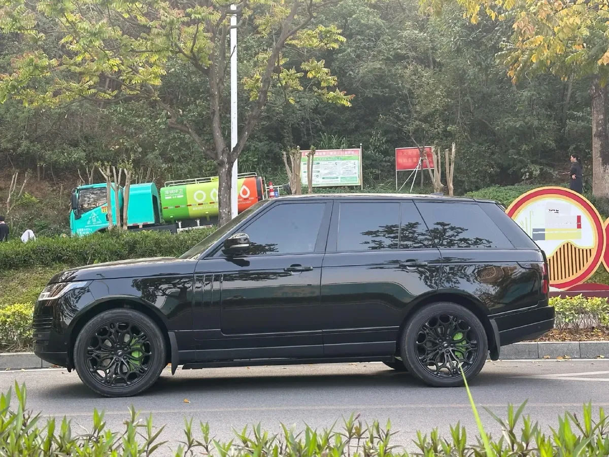 2018 Land Rover Range Rover Evoque 2.0T 241HP L4 9AT,autocango,china used car exporter,china ev exporter,chinese used car exporter,chinese used ev exporter