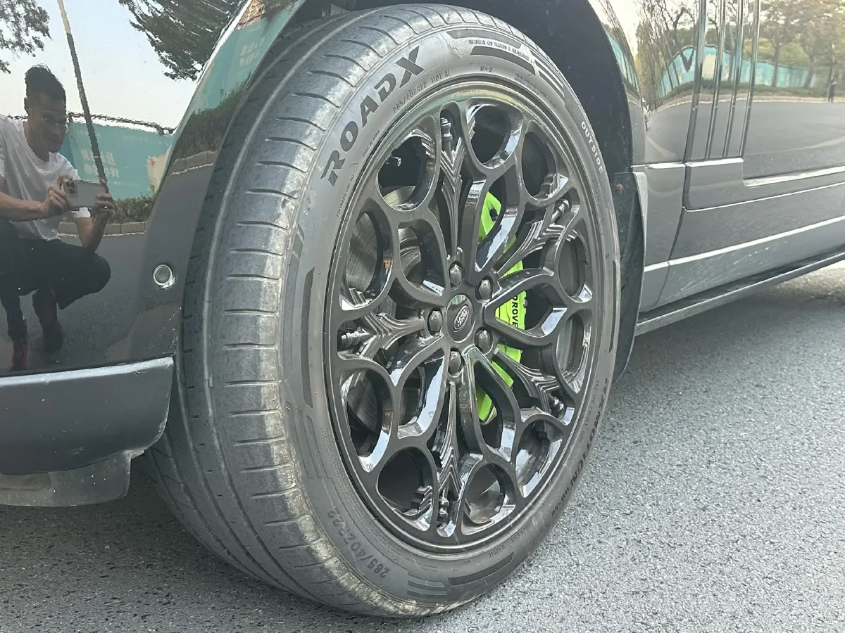 2018 Land Rover Range Rover Evoque 2.0T 241HP L4 9AT,autocango,china used car exporter,china ev exporter,chinese used car exporter,chinese used ev exporter