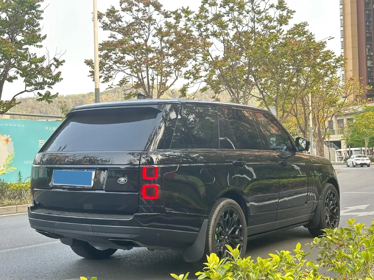 2018 Land Rover Range Rover Evoque 2.0T 241HP L4 9AT,autocango,china used car exporter,china ev exporter,chinese used car exporter,chinese used ev exporter