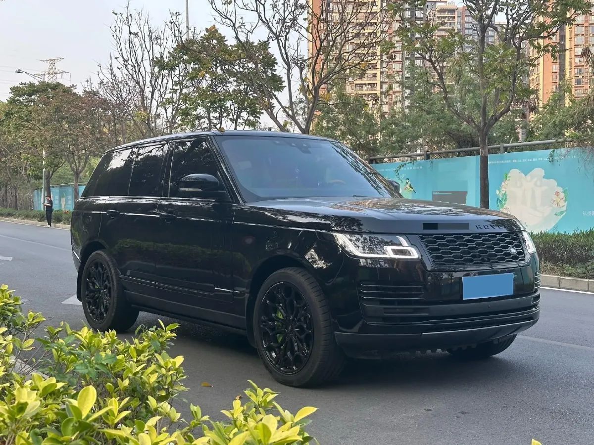 2018 Land Rover Range Rover Evoque 2.0T 241HP L4 9AT,autocango,china used car exporter,china ev exporter,chinese used car exporter,chinese used ev exporter