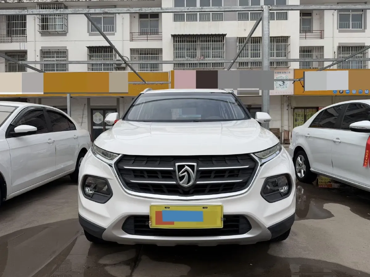 2017 BaoJun 510 1.5L 112HP L4 6MT,autocango,china used car exporter,china ev exporter,chinese used car exporter,chinese used ev exporter