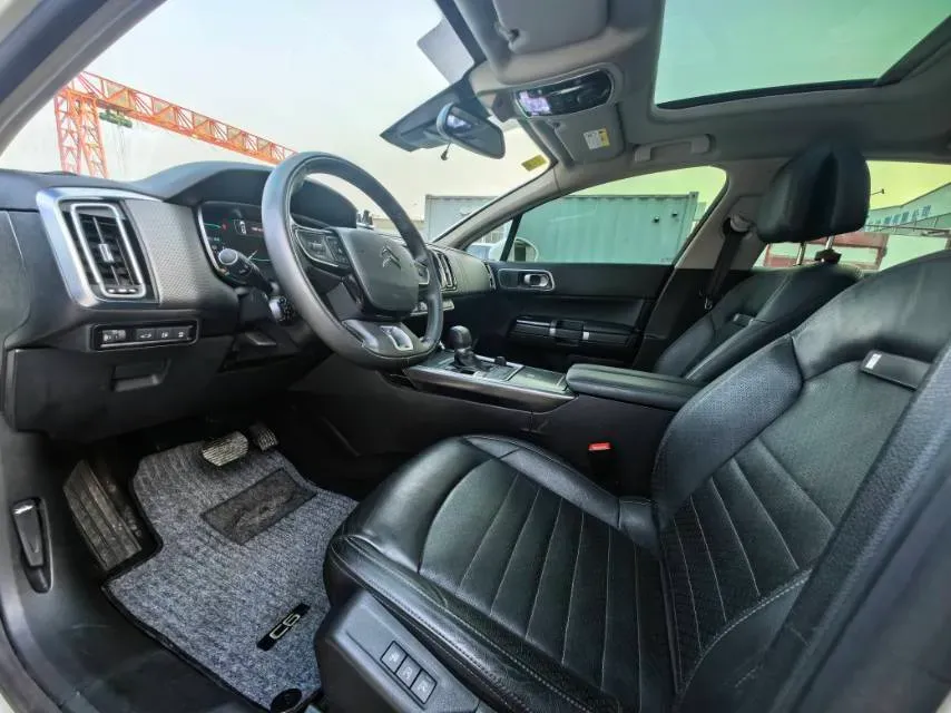 2017 Citroen C6 1.8T 204HP L4 6AT,autocango,china used car exporter,china ev exporter,chinese used car exporter,chinese used ev exporter