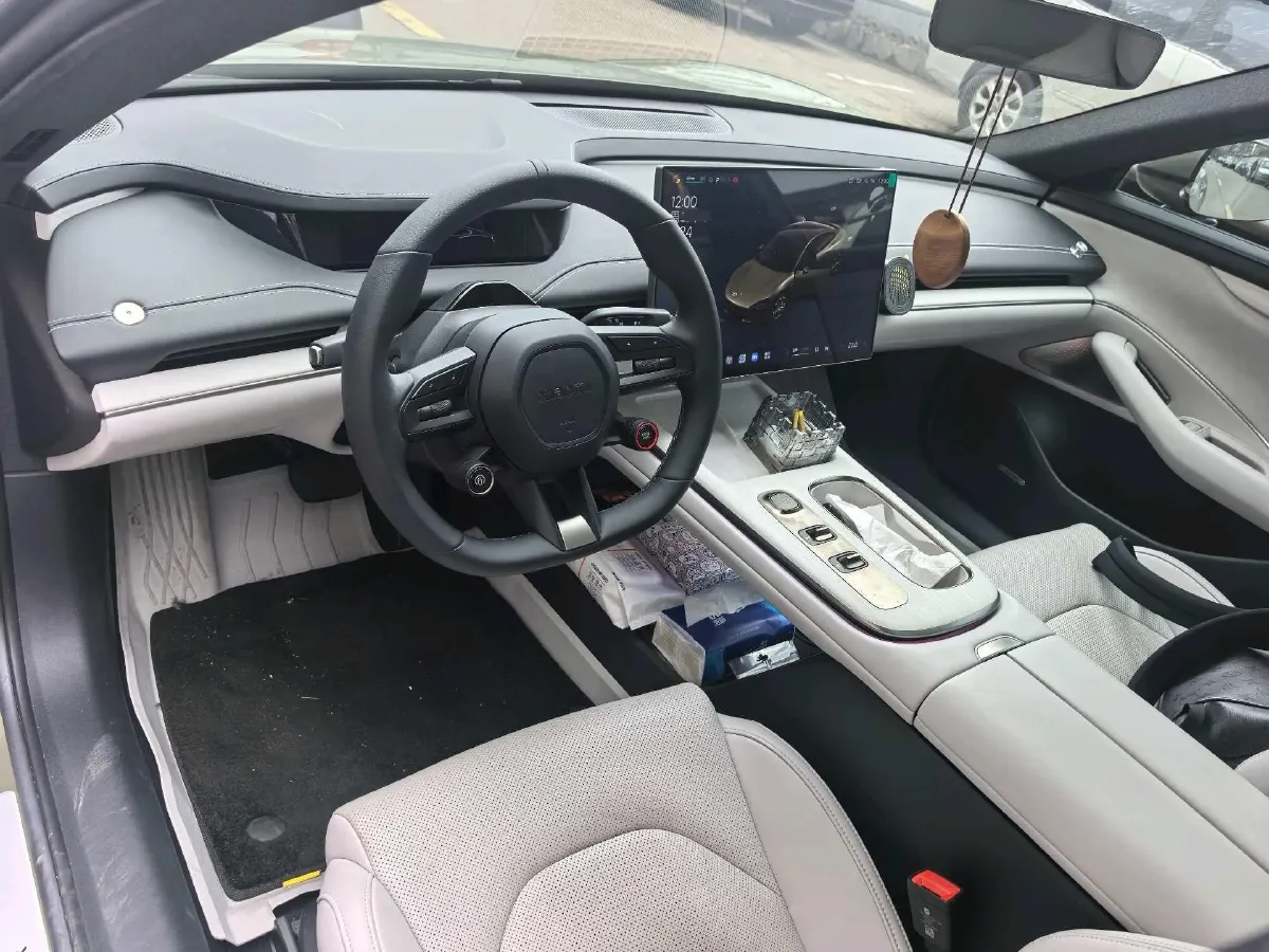 2024 MI SU7 BEV 73.6KWH,autocango,china used car exporter,china ev exporter,chinese used car exporter,chinese used ev exporter